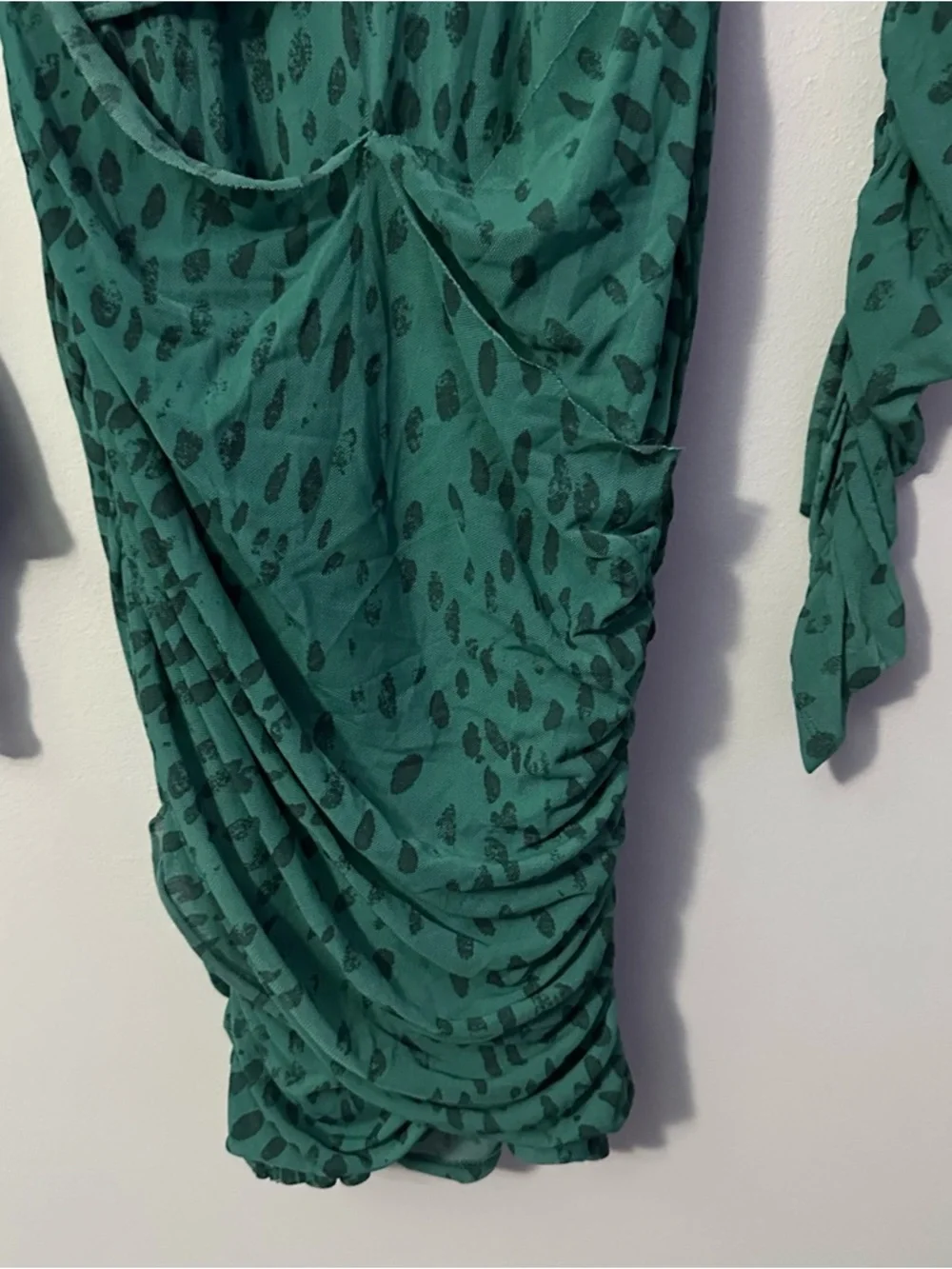 Free People Katana Mini Dress Green Mesh Ruched Bodycon Size M Fairycore - Picture 3 of 10